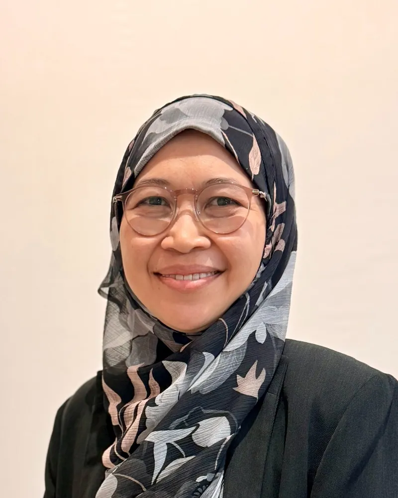 Photograph of Shuzlina Abdul Rahman
